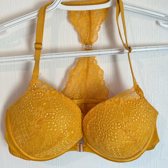 Victoria Secret PINK yellow front clasp push-up bra - Picture 2 of 4